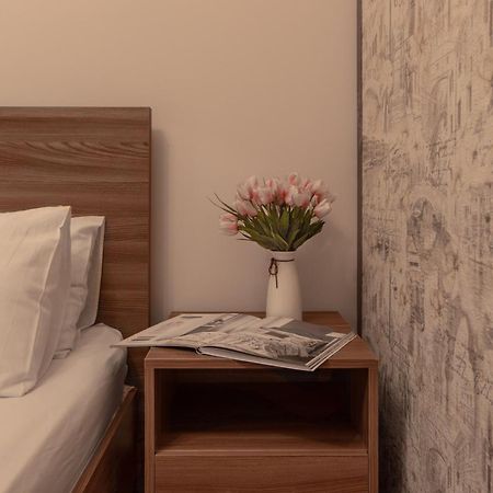 Stay Inn-Apartments On Buzand 17 エレバン エクステリア 写真