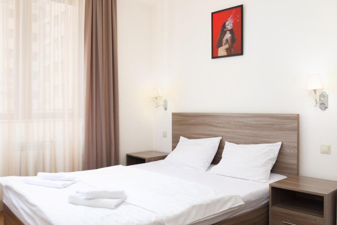 Stay Inn-Apartments On Buzand 17 エレバン エクステリア 写真