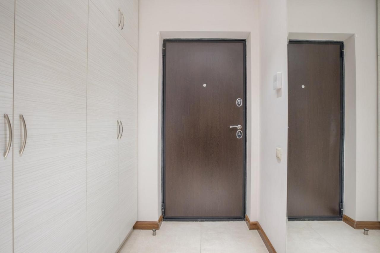 Stay Inn-Apartments On Buzand 17 エレバン エクステリア 写真