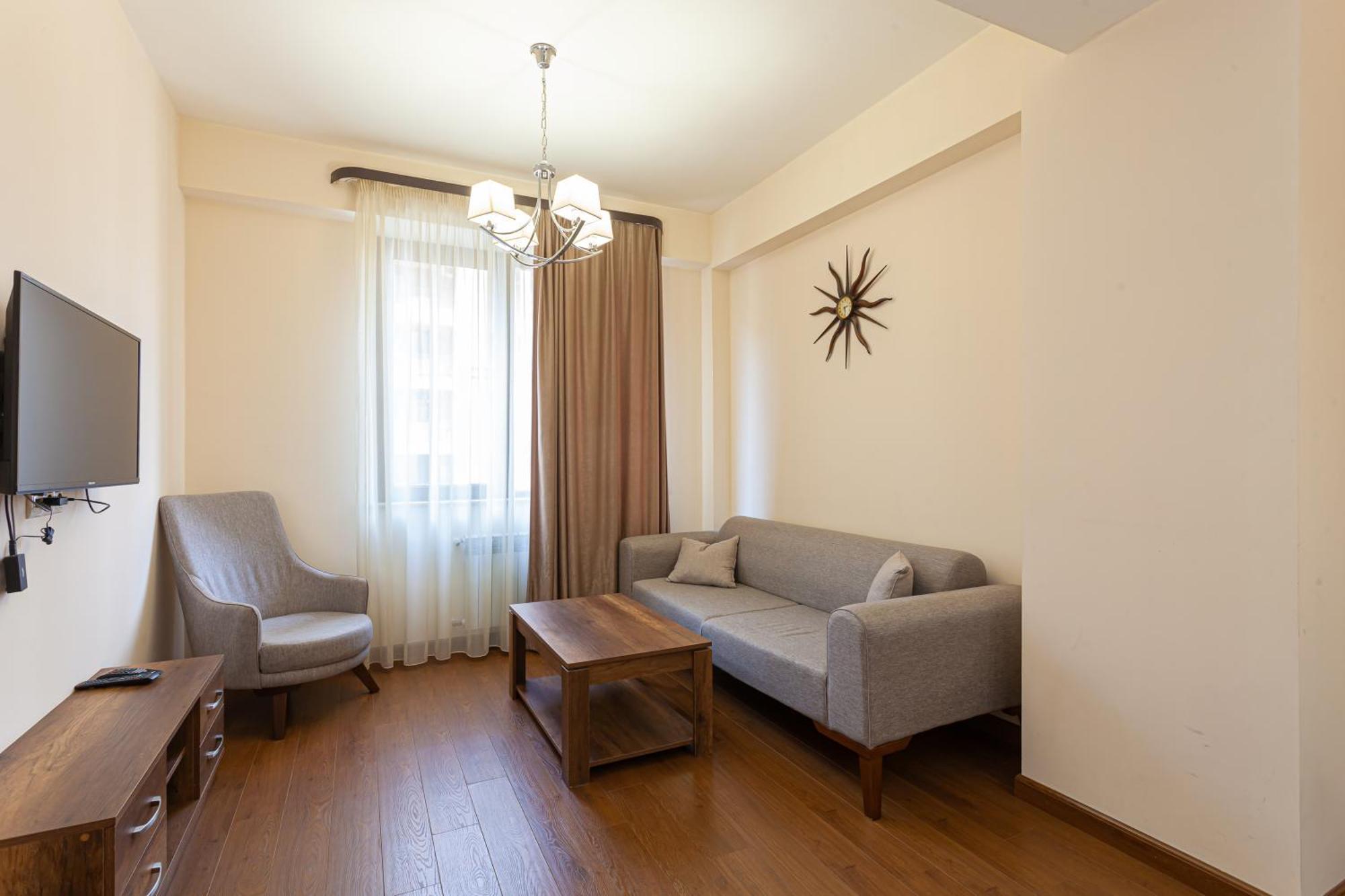 Stay Inn-Apartments On Buzand 17 エレバン エクステリア 写真
